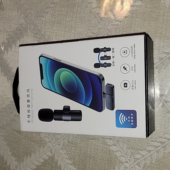 WIRELESS MICROPHONE FOR ANDROID PHONE - Picture 1 of 3